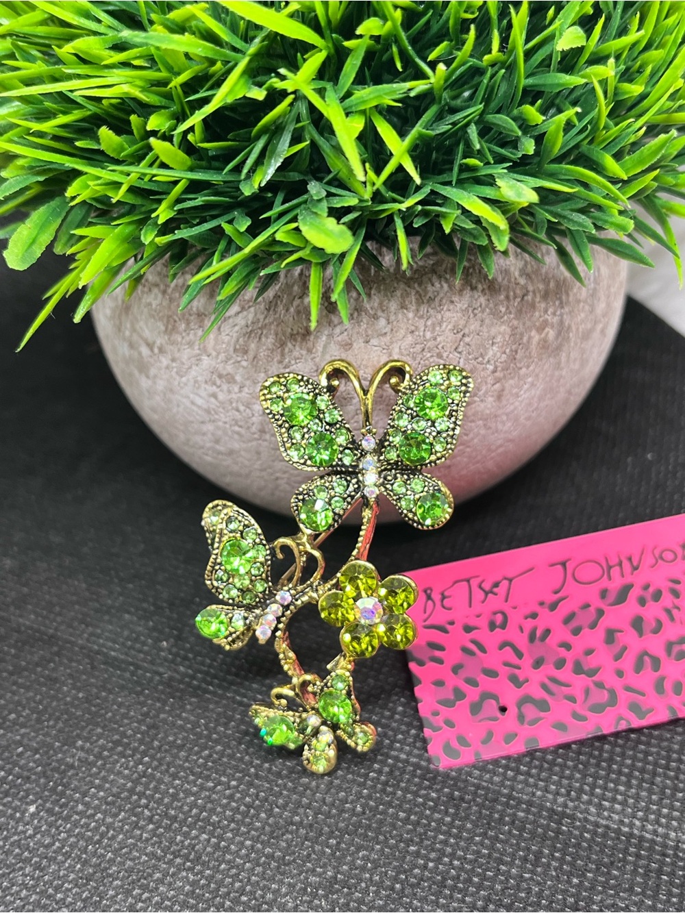 Betsey Johnson style Green Butterfly Brooch NWT Pendant